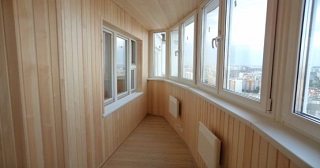 Отделка, остекление, утепление балконов в Дивногорске от 212 руб. м/2.